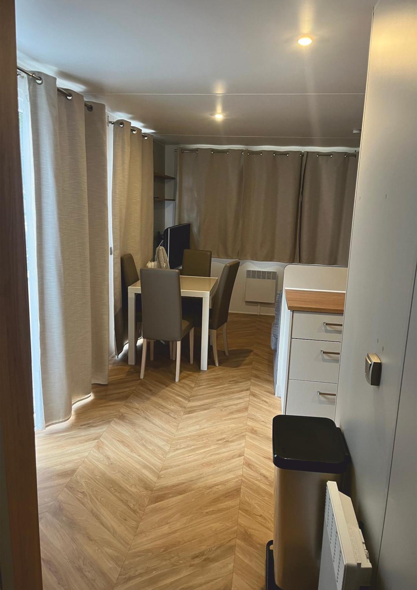 Grand Mobile-Home 45M2 Au Calme Et Au Bord De Mer Saint-Brévin-les-Pins Buitenkant foto